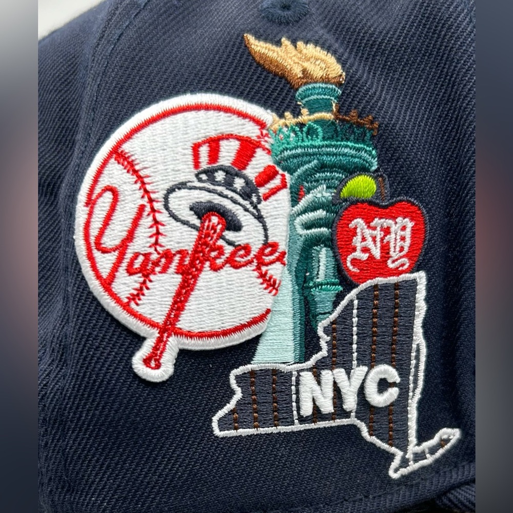 New York Yankees PRO STANDARD Side Script SnapBack Hat NYC Baseball Cap Gray UV - Picture 9 of 12